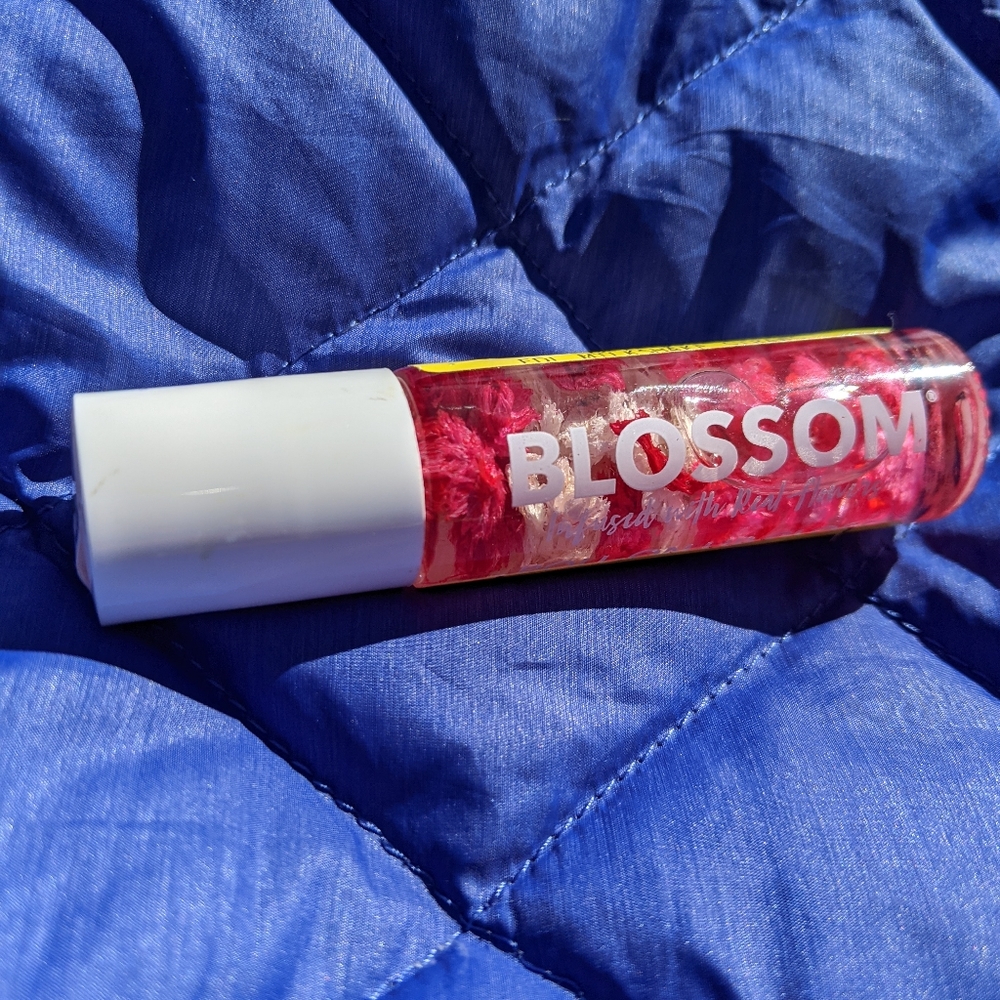 NEW Blossom Lip Gloss Strawberry 🍓! - Picture 5 of 7